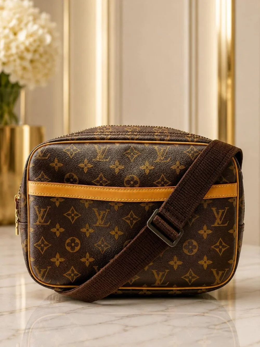 Authentic Louis Vuitton Reporter PM Monogram Canvas Crossbody Messenger Bag